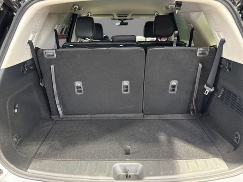 New 2025 Nissan Pathfinder SL image 11