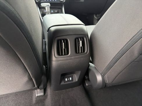 New 2026 Hyundai Tucson SEL image 18