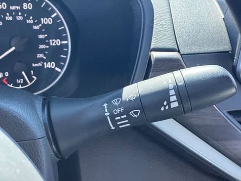 Used 2024 Nissan Altima 2.5 SV FWD image 26