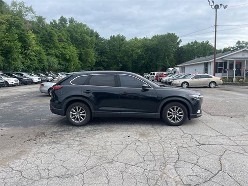 Used 2018 MAZDA CX-9 Touring FWD image 4
