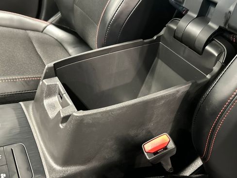 Used 2025 Ford Escape ST-Line image 24