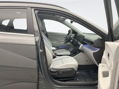 Used 2026 Hyundai Kona Limited FWD image 19