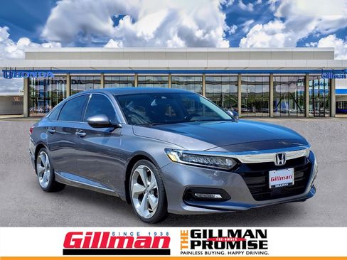 Certified 2018 Honda Accord Touring image 1