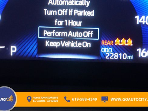 Used 2022 Toyota Corolla Cross XLE FWD image 3