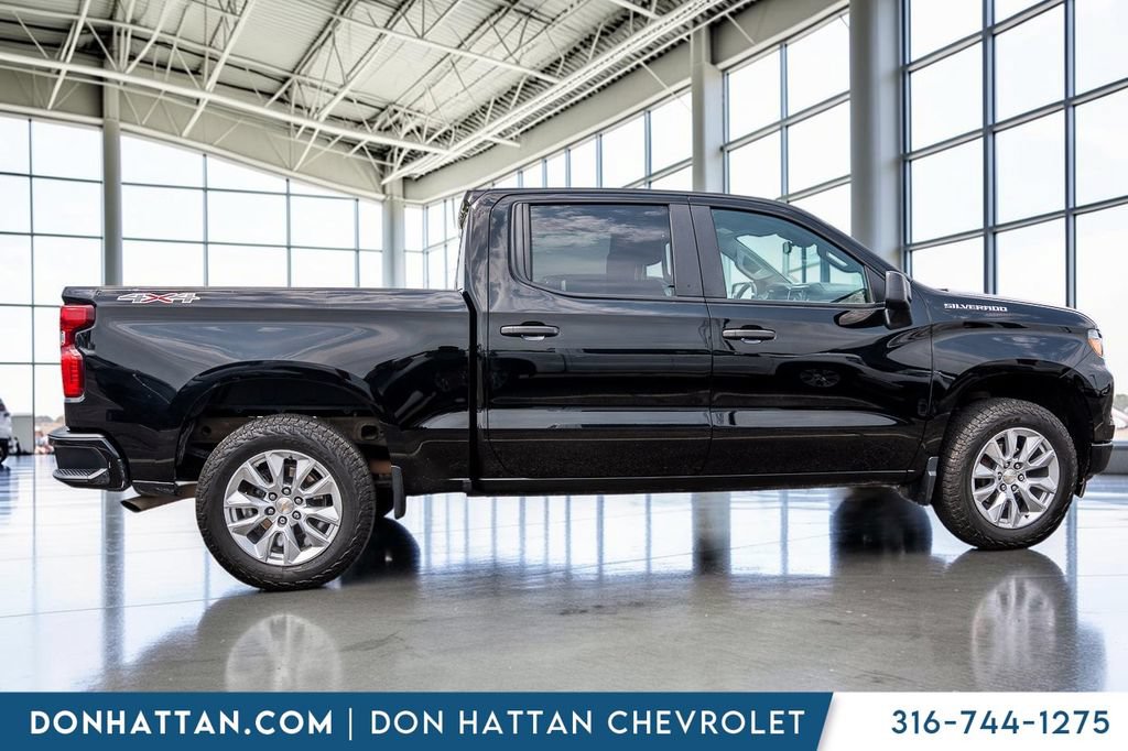 Used 2024 Chevrolet Silverado 1500 Custom AWD/4WD image 21