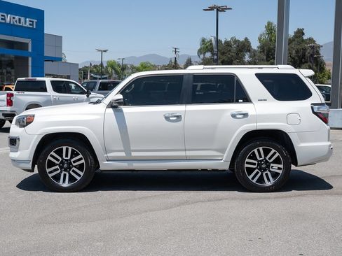 Used 2019 Toyota 4Runner Limited w/ Convenience Package RWD image 7
