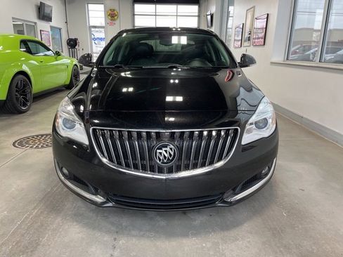 Used 2014 Buick Regal Premium image 2