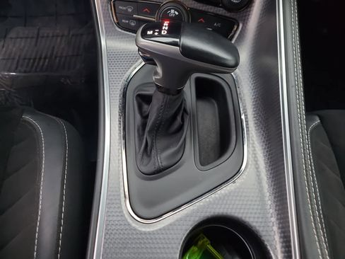 Used 2019 Dodge Challenger SRT Hellcat image 25