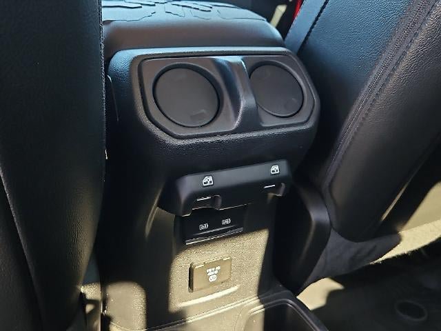 Used 2022 Jeep Gladiator Sport AWD/4WD image 21