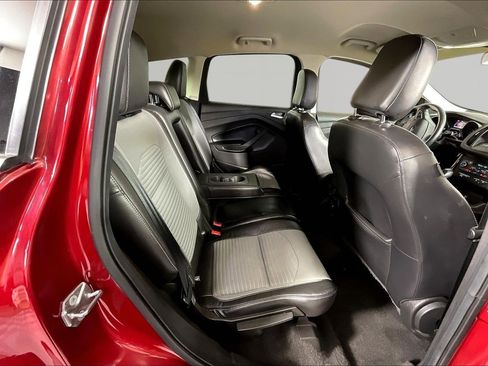 Used 2019 Ford Escape SE AWD/4WD image 25