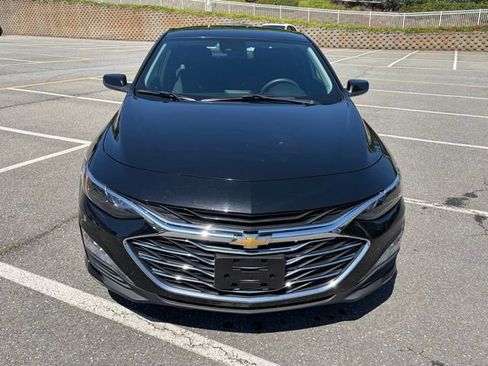 Used 2023 Chevrolet Malibu LT FWD image 9