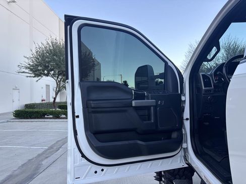Used 2022 Ford F450 Platinum image 20