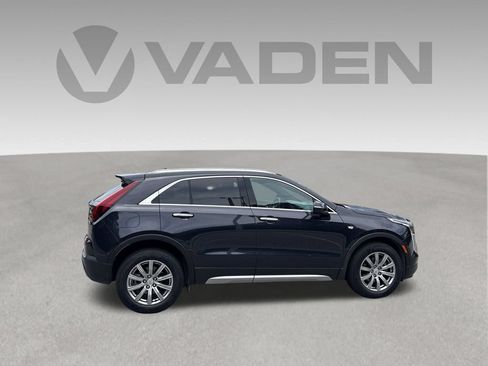 Used 2023 Cadillac XT4 Premium Luxury w/ Cold Weather Package AWD/4WD image 32