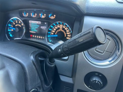 Used 2013 Ford F150 XLT w/ Luxury Equipment Group image 14