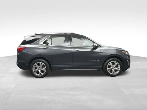 Used 2018 Chevrolet Equinox Premier FWD image 6