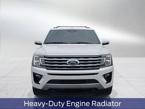 Used 2020 Ford Expedition Max XLT w/ Equipment Group 202A AWD/4WD image 7