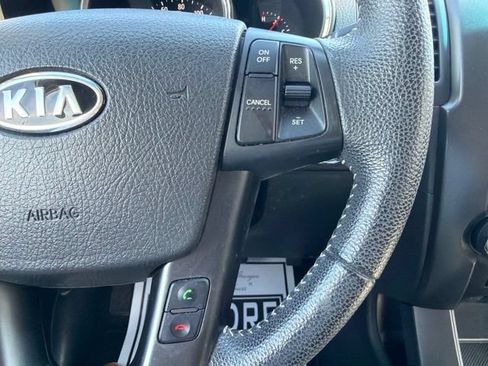 Used 2011 Kia Sorento EX w/ Premium Pkg FWD image 19