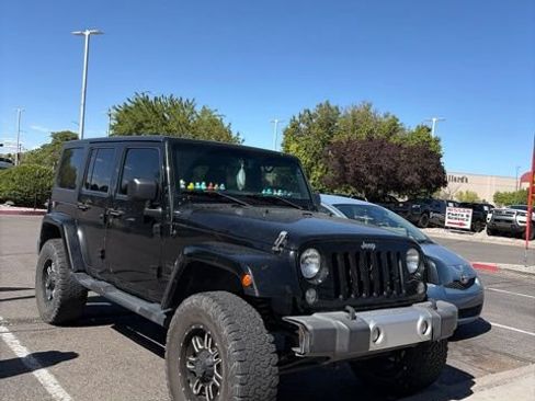 Used 2015 Jeep Wrangler Unlimited Sahara w/ Connectivity Group AWD/4WD image 1