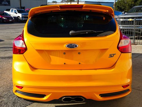 Used 2014 Ford Focus ST image 6