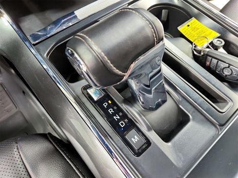 Used 2023 Ford F150 Lariat image 25