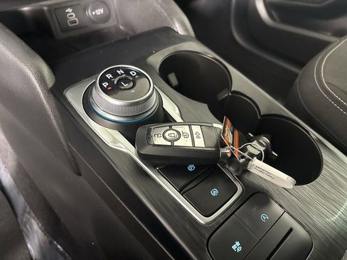 Used 2025 Ford Escape Active image 17