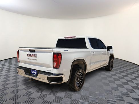Used 2023 GMC Sierra 1500 SLE AWD/4WD image 4