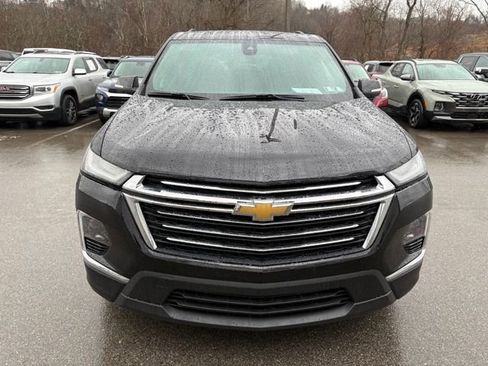 Used 2023 Chevrolet Traverse LT image 8