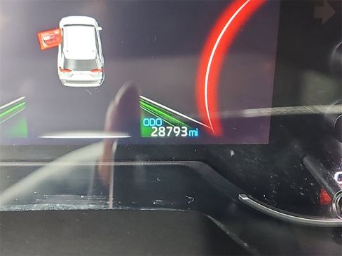 Used 2023 Toyota RAV4 LE image 12