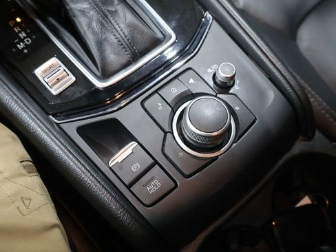 Used 2021 MAZDA CX-5 Touring w/ Touring Preferred SV Package image 32