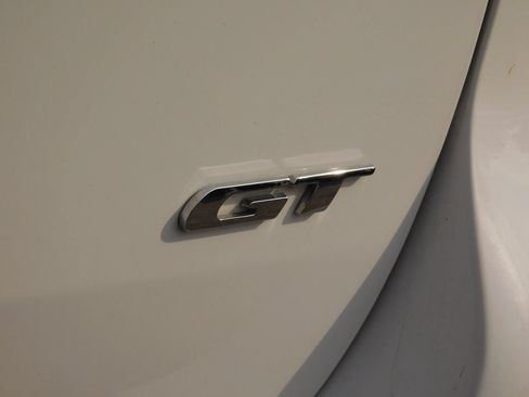 Used 2023 Dodge Durango GT RWD image 8