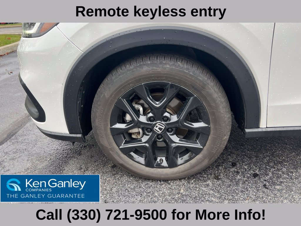 Used 2025 Honda HR-V Sport image 16