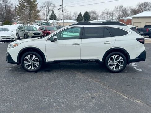 Used 2020 Subaru Outback Touring w/ Popular Package #2 image 4