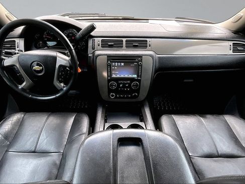 Used 2013 Chevrolet Silverado 2500 LTZ w/ LTZ Plus Package AWD/4WD image 9