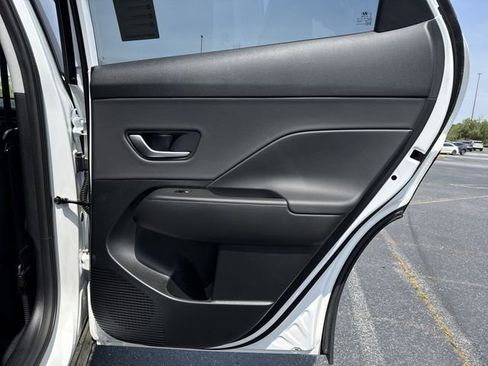 New 2026 Hyundai Kona Limited FWD image 16