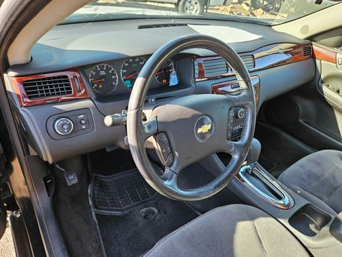 Used 2006 Chevrolet Impala LT FWD image 14