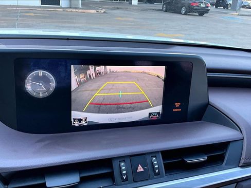 Used 2019 Lexus ES 350 w/ Accessory Package 2 image 24