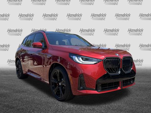 Used 2025 BMW X3 xDrive30i w/ Premium Package AWD/4WD image 2