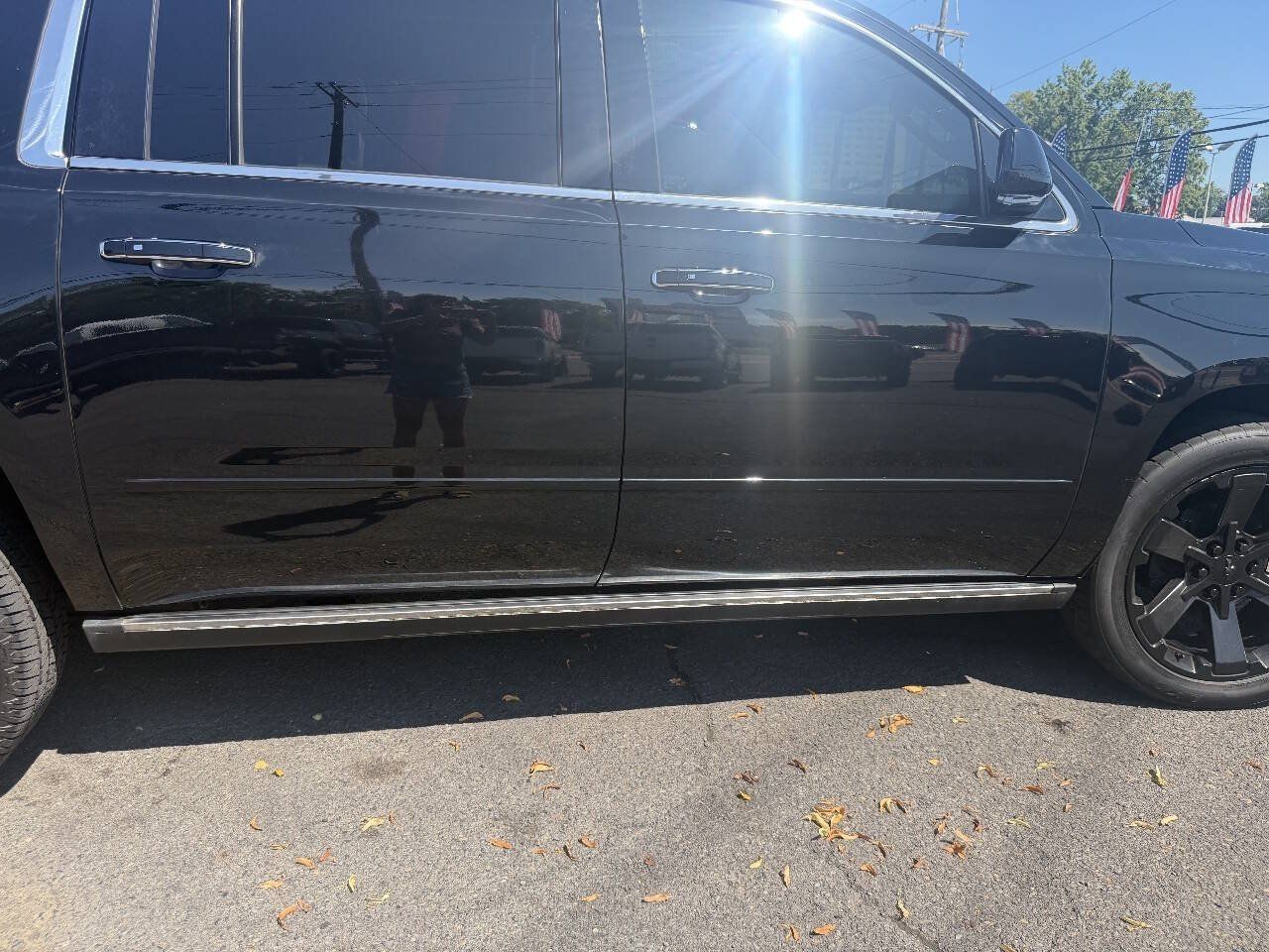 Used 2020 Chevrolet Suburban Premier RWD image 21