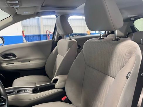 Used 2016 Honda HR-V EX image 22