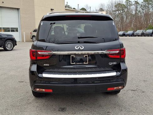 Used 2024 INFINITI QX80 Sensory image 5