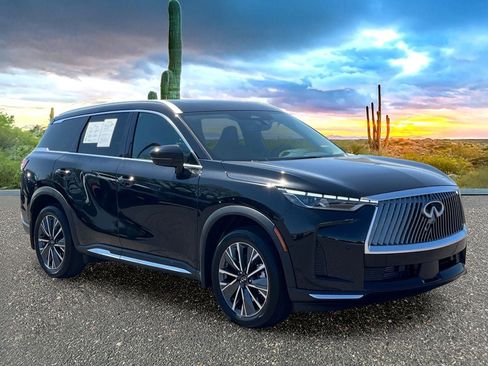 Certified 2026 INFINITI QX60 Luxe w/ Cargo Package FWD image 7