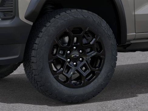 New 2026 Chevrolet Colorado Trail Boss AWD/4WD image 9