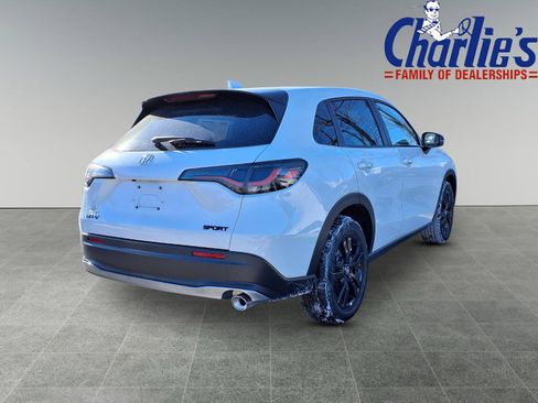 New 2026 Honda HR-V Sport image 5