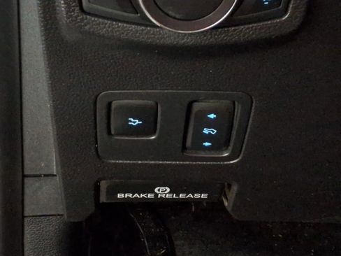 Used 2019 Ford F250 Lariat w/ Lariat Ultimate Package image 20