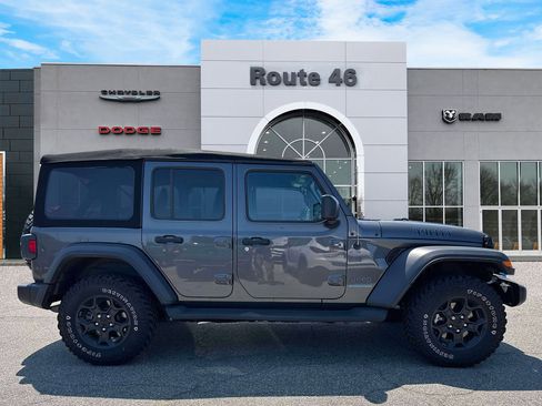 Used 2023 Jeep Wrangler Unlimited w/ Cold Weather Group AWD/4WD image 6