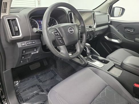 Used 2026 Nissan Frontier SV w/ SV Convenience Package RWD image 19