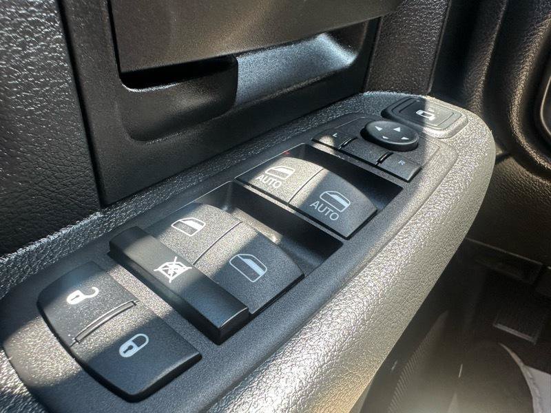 Used 2023 RAM 2500 Tradesman AWD/4WD image 13