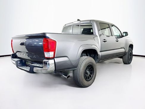 Used 2020 Toyota Tacoma SR5 image 9