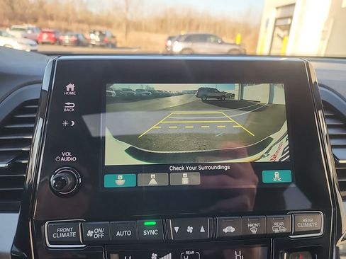 Used 2023 Honda Odyssey EX-L image 23