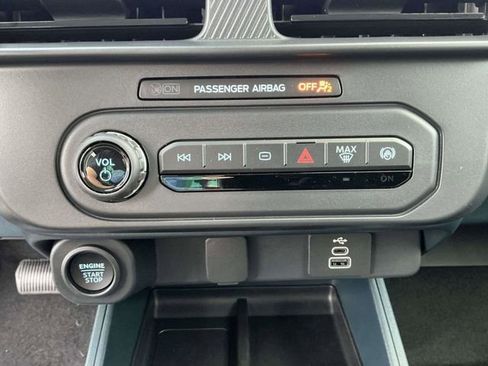New 2025 Ford Maverick XLT w/ XLT Luxury Package AWD/4WD image 20